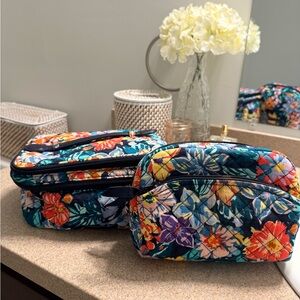 Matching Vera Bradley Teal Floral Quilted Cosmetic Bag Set